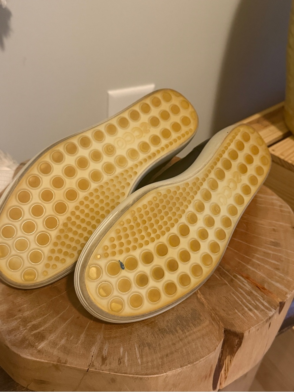 Ecco Black Soft Woven Leather Slip-On Sneakers with White Sole - Picture 9 of 9